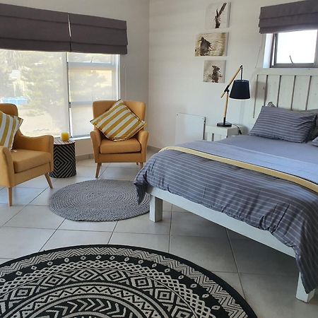 Albatross Guesthouse Langebaan Eksteriør bilde
