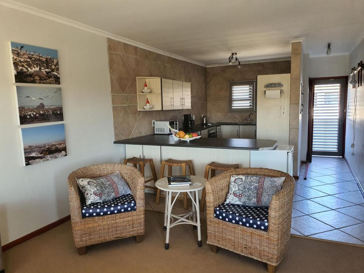 Albatross Guesthouse Langebaan Eksteriør bilde