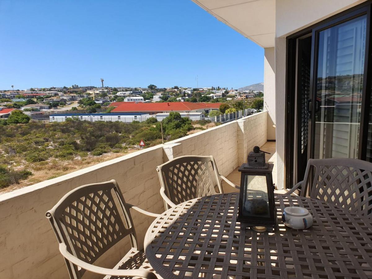 Albatross Guesthouse Langebaan Eksteriør bilde