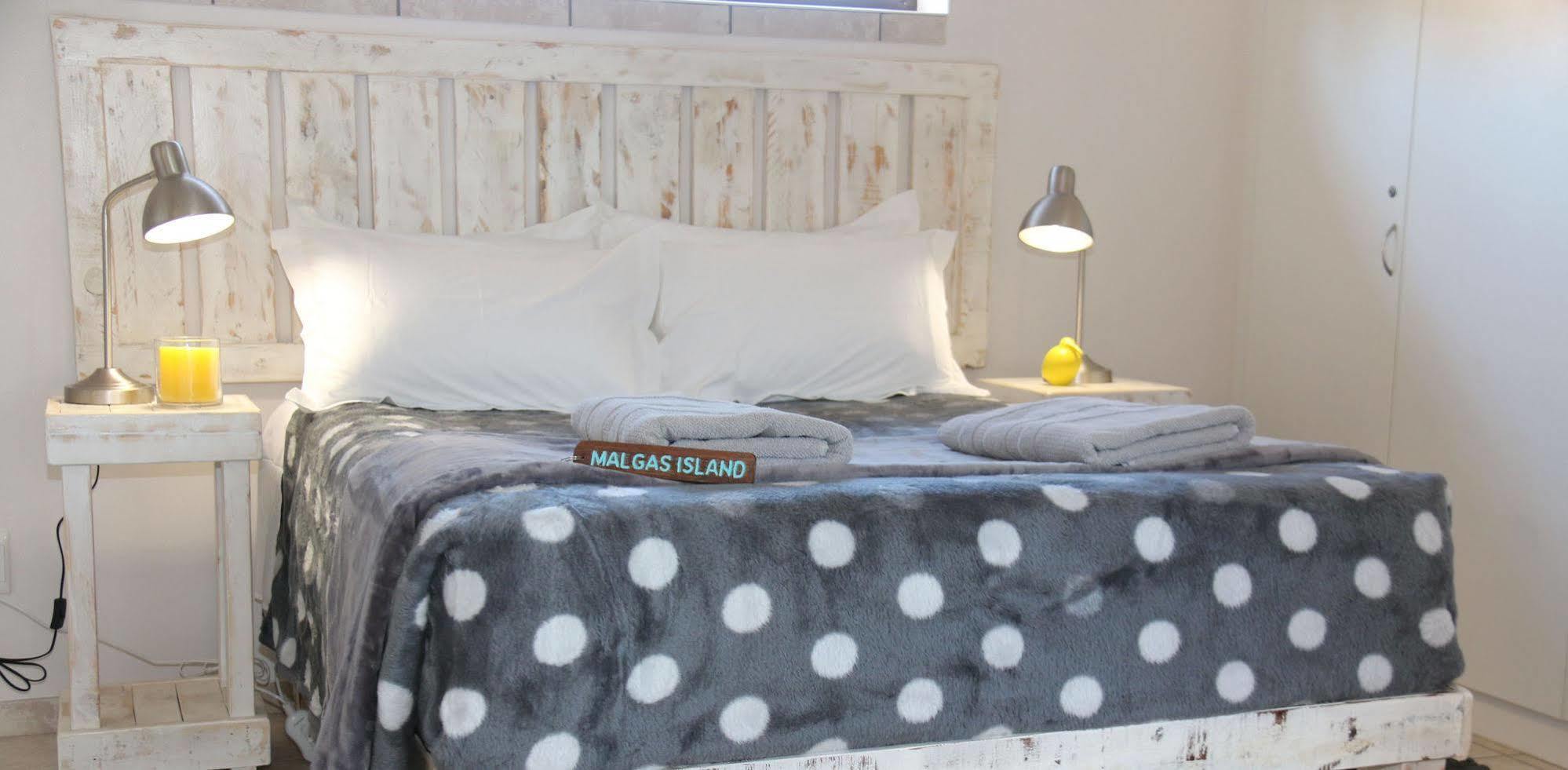 Albatross Guesthouse Langebaan Eksteriør bilde